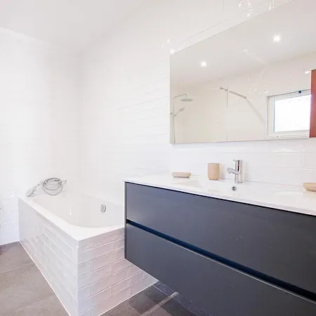 32a Vale Do Milho - Stunning Villa